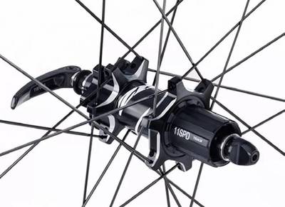 Zipp 推出 2018 款管胎版 303 Firecrest 和 454 NSW 轮组 自行车及零配件零售新选择